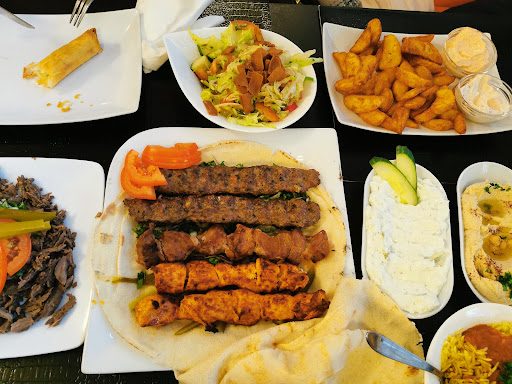 Photo of Restaurant Mhanna - Kastetvej 67, 9000 Aalborg